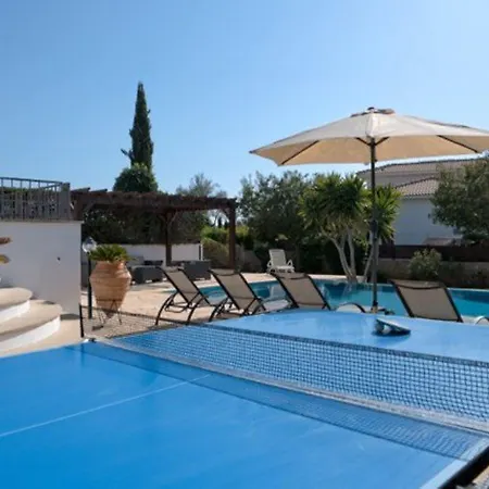 فيلة “imagine Renting This Luxury With Golf Course Views″ - Lefkara *